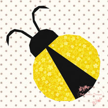 Load image into Gallery viewer, Lady Bug, Foundation Paper Piecing Pattern (FPP), Quilt Block, 4 sizes FPP Patterns- Full Bobbin Designs foundation paper piecing patterns quilt block patterns sewing patterns
