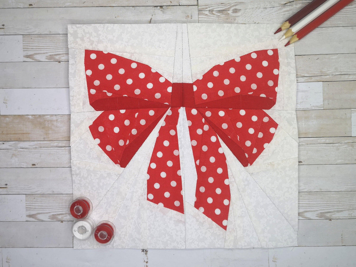 Ribbons & Bows Foundation Paper Piecing Pattern (FPP Pattern), Quilt Block, 3 sizes Instant